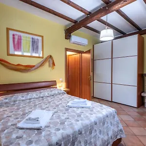 casa-parco-dellelsa-gracciano.it-tuscanyhotel.com/